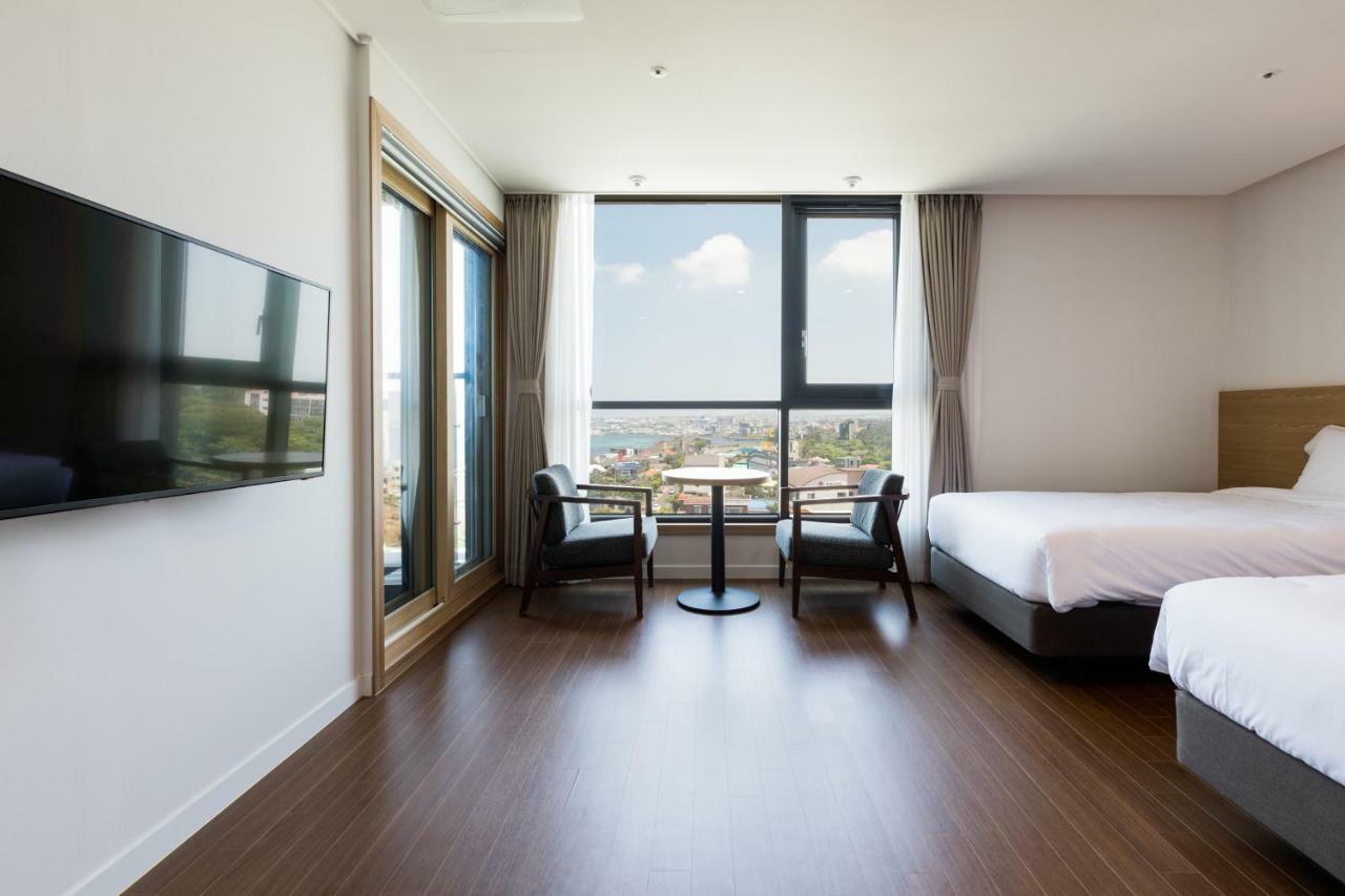 Lemain Hotel Чеджудо Экстерьер фото